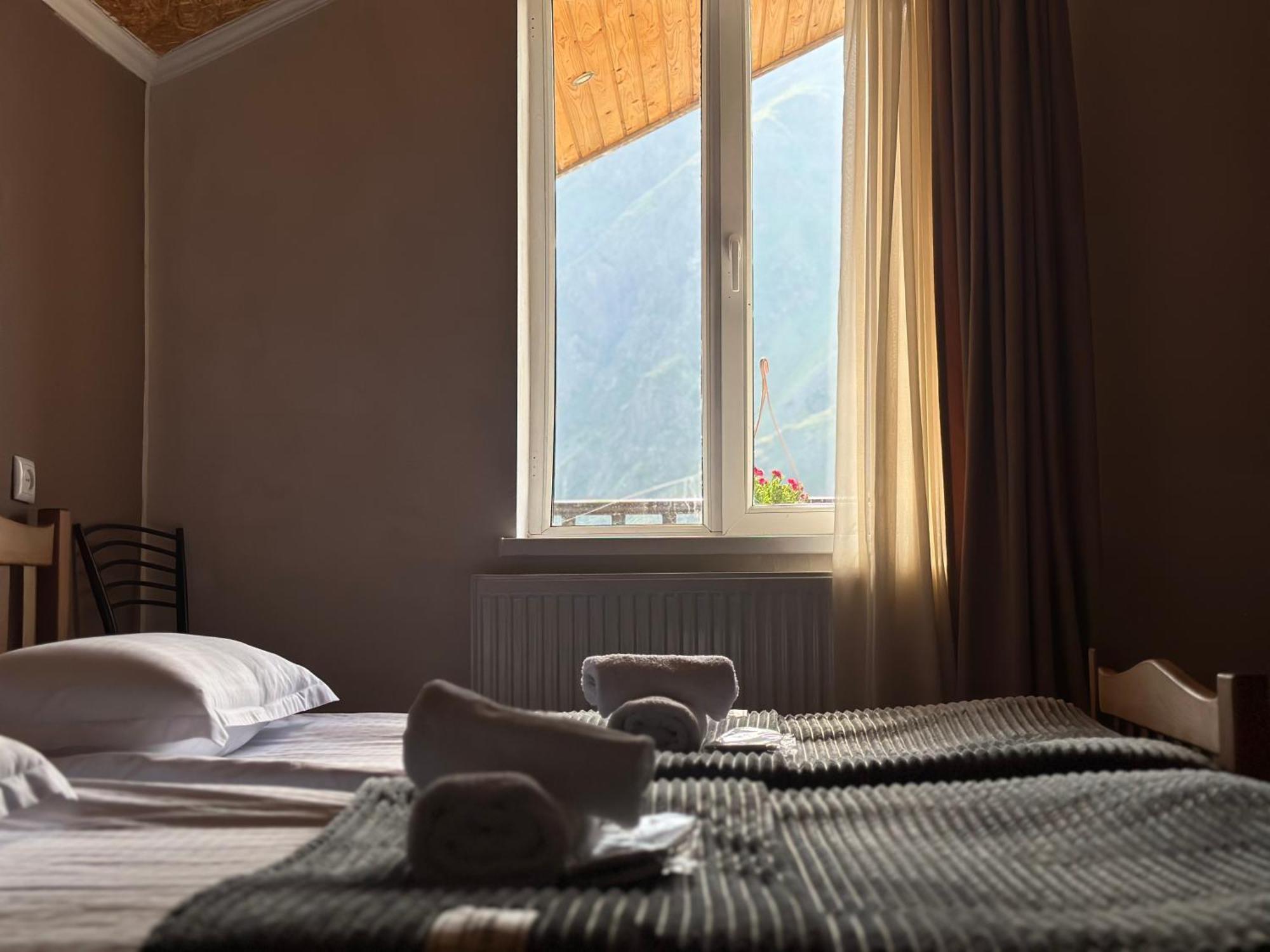 Hotel Dari Kazbegi Eksteriør bilde