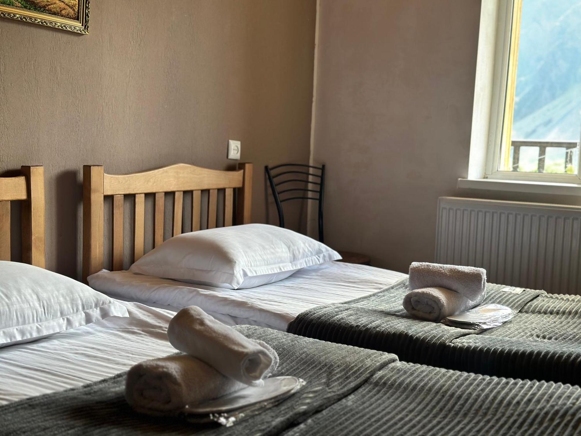 Hotel Dari Kazbegi Eksteriør bilde